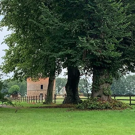 Charmante Maison Dans Le Parc D'un Chateau * Saint-Pierre-du-Val